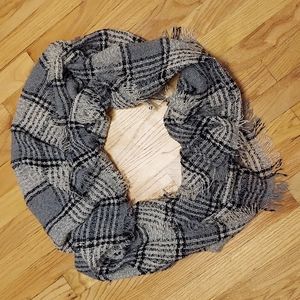 Plaid infinity scarf